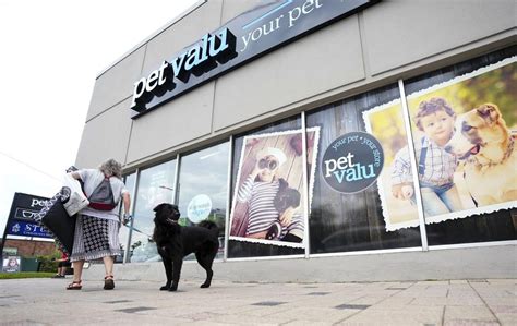 Pet Valu sees profits dip but revenues surge amid major store expansion